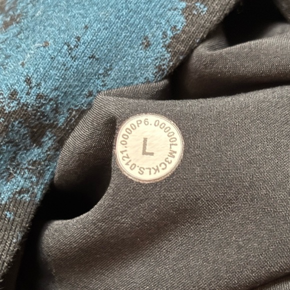 lululemon athletica Black and Teal Hoodie, NWOT. Awesome hoodie! - Picture 3 of 4